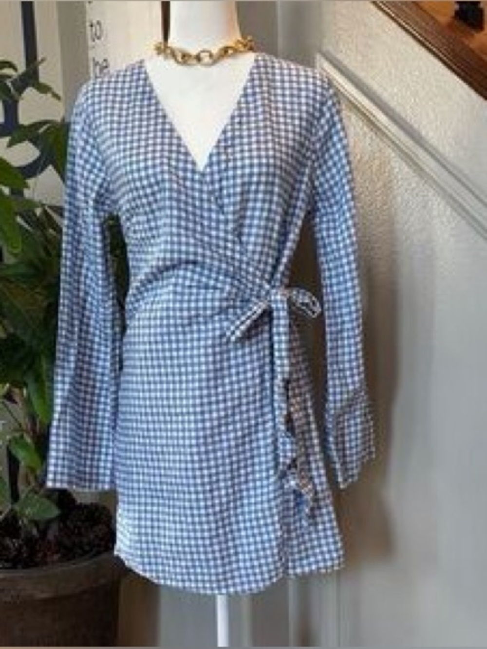 NWT Saks fifth  Avenue linen wrapped dress color gingham size xs